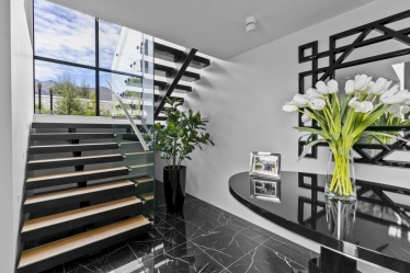 SV 25 Lake Hayes 003mobile